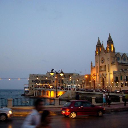 Holiday - Malta Balluta Beach Apartment Sliema Exterior photo